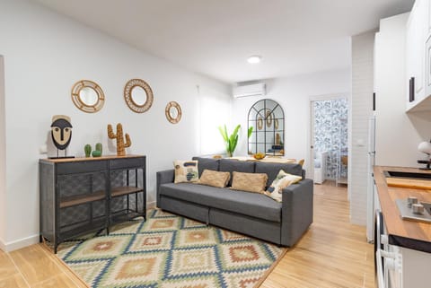 COZY & MODERN APARTMENT Apartment in Malaga