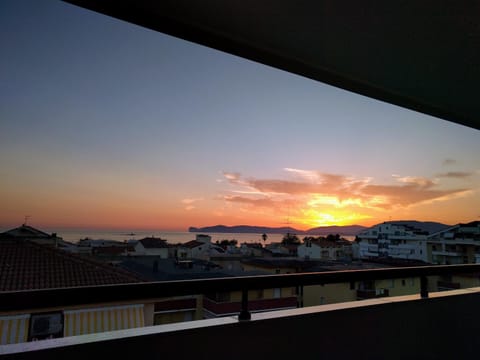Balcony/Terrace, Balcony/Terrace, Sea view, Sunrise, Sunset