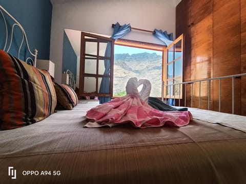 Bed, Natural landscape, Mountain view