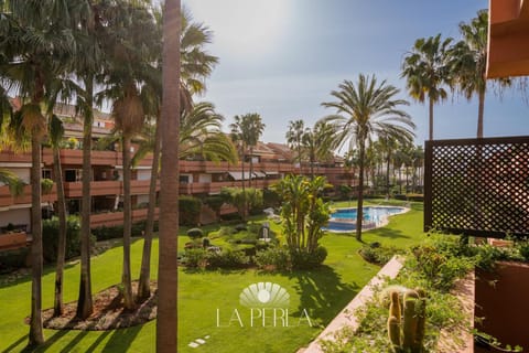 Property building, Garden view, Pool view
