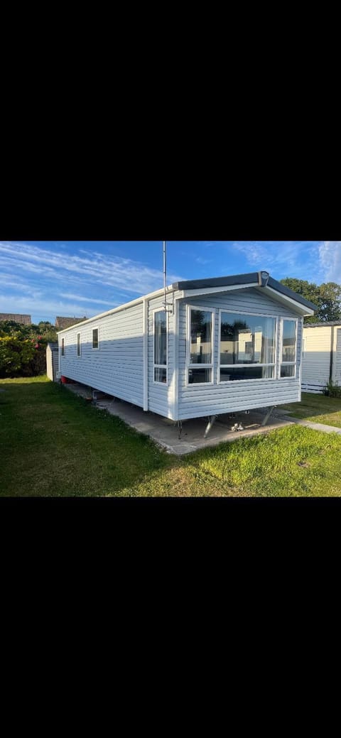 Seaside chill Campground/ 
RV Resort in Prestatyn