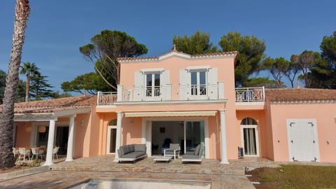 Property building, Balcony/Terrace