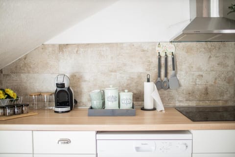 Coffee/tea facilities, Kitchen or kitchenette