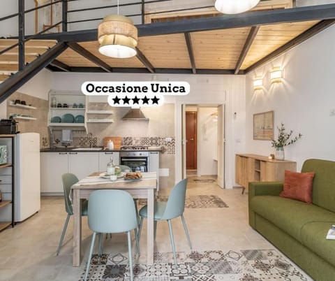 Kitchen or kitchenette, Dining area, minibar, pet friendly, stove