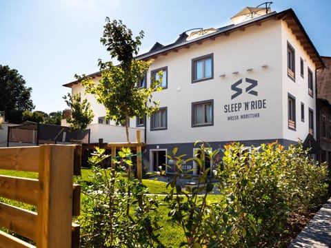 Property building, Garden