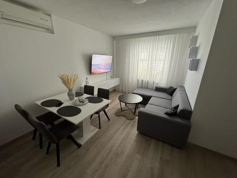 Apartman Iko Apartment in Makarska