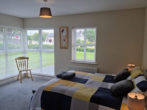 Superb 4 Bed / 3 Bath Bungalow in Mitchelstown House in Co. Tipperary, Ireland