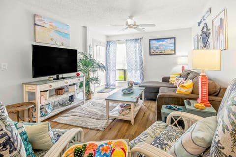 Lil River Paradise Apartment in Little River