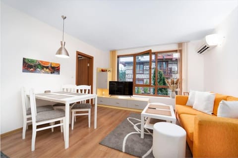 Snow Legend Apartment with terrace Apartment in Bansko