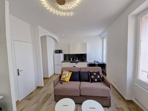 Gregbnb - T2 37m2 -1- Est - Apartment in Toulon