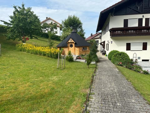 Property building, Spring, Day, Garden, Garden view