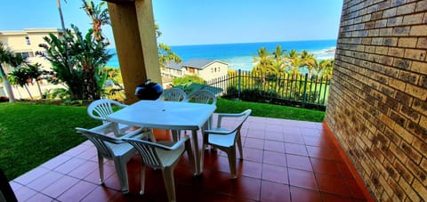 Patio, View (from property/room), Balcony/Terrace, Beach, Sea view