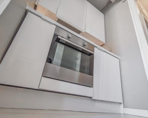 Kitchen or kitchenette, kitchen, kitchen