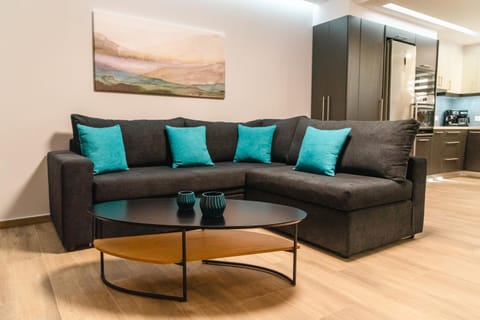 Elegant decorated house - Free Private Parking! Apartment in Heraklion