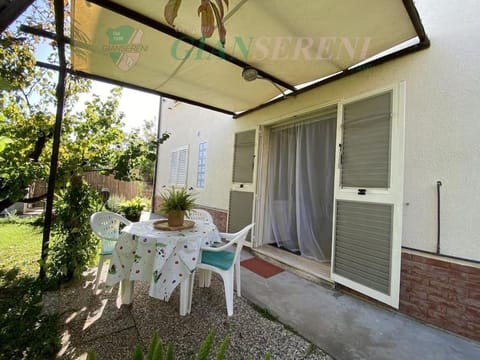 Property building, Garden, Garden view