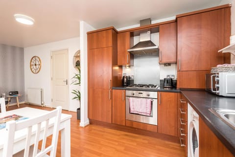 Kitchen or kitchenette, minibar, pet friendly, stove, toaster