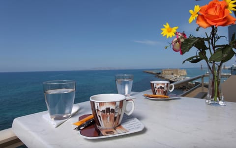 Nearby landmark, Spring, Day, View (from property/room), Balcony/Terrace, Landmark view, Sea view