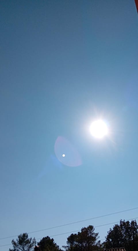 maison mitoyenne avec piscine Un moment chez Diane House in Grasse