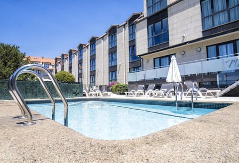 Property building, Swimming pool