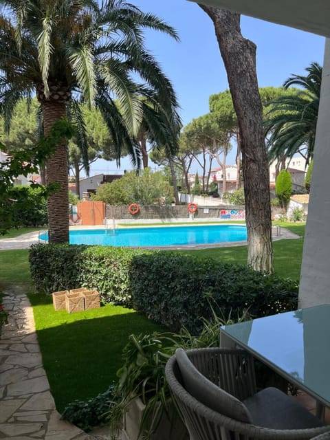 Patio, Garden, View (from property/room), Balcony/Terrace, Garden view, Pool view, Swimming pool, Swimming pool