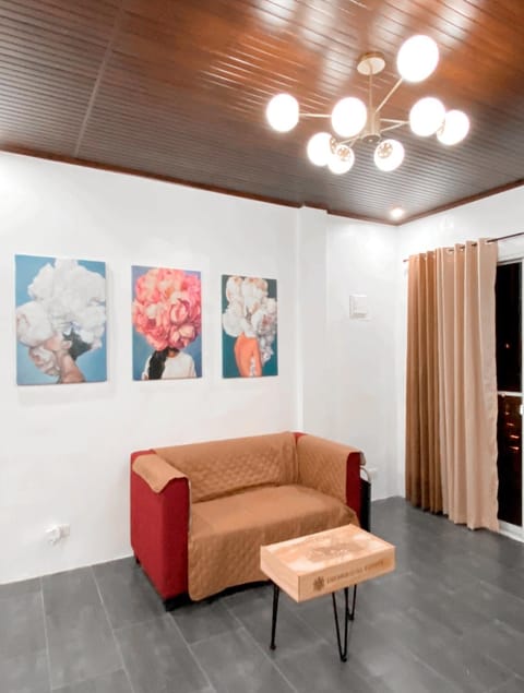 Communal lounge/ TV room, Living room
