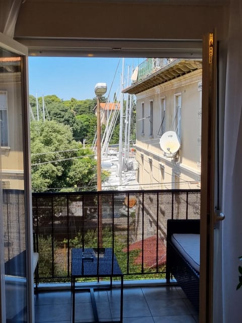 Apartment with view on city marine Apartment in Zadar