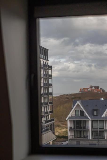 Georgie Light, lofty luxurious Apartment in Zeeland, Netherlands