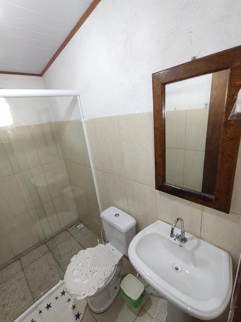 Shower, Bathroom, towels