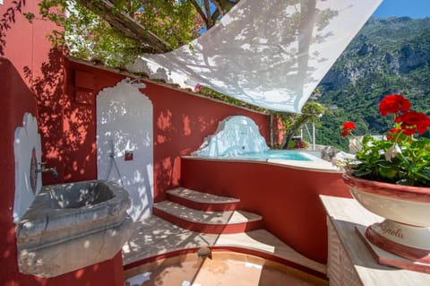 Balcony/Terrace, Swimming pool