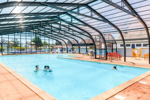 Camping la Corniche Campground/ 
RV Resort in Finistere