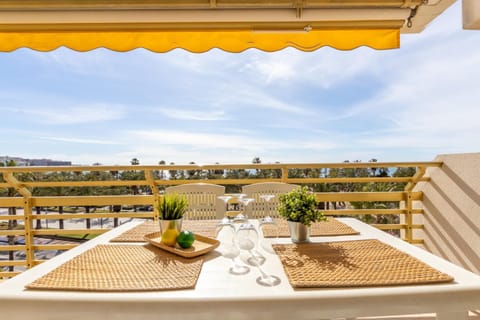 View (from property/room), Balcony/Terrace