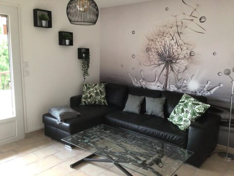 Logement à Sanary-sur-mer (Var) Apartment in Sanary-sur-Mer