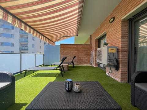Day, View (from property/room), Balcony/Terrace, Seating area