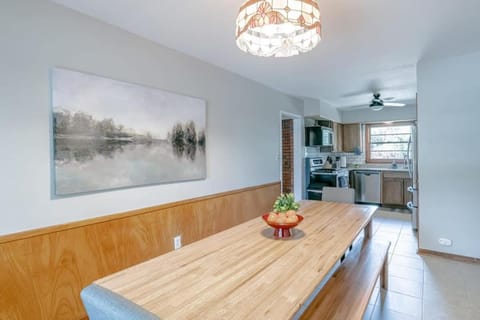 Wonderstruck on Wendover- 20 Mins to Downtown House in Mobile