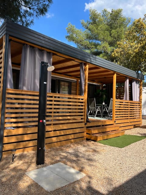 Mobile Home La Vida Campground/
RV Resort in Biograd na Moru