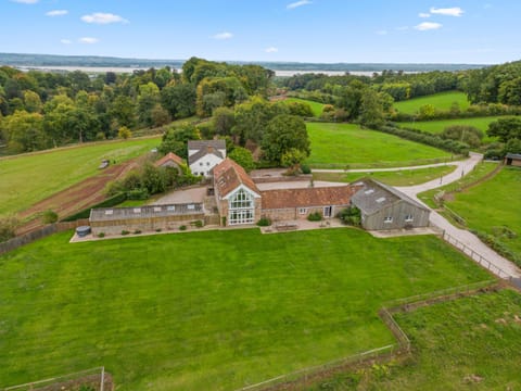 Property building, Hot Tub, Garden view