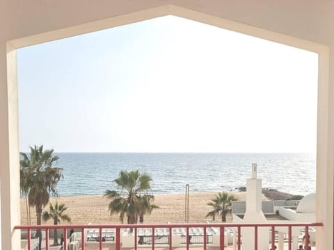 Nearby landmark, Natural landscape, View (from property/room), Balcony/Terrace, Beach, Sea view
