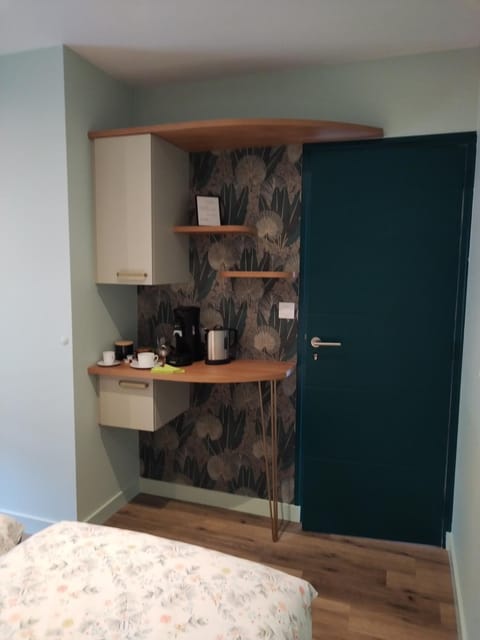 Coffee/tea facilities