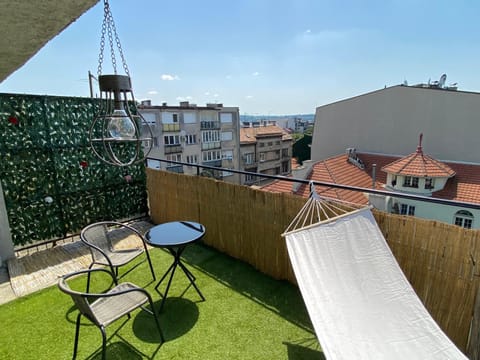 Balcony/Terrace, Balcony/Terrace