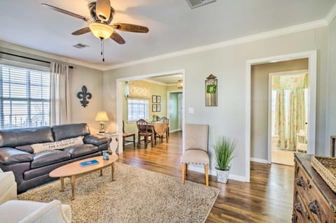 Mississippi Cottage about 6 Mi to Columbus Lake House in Columbus