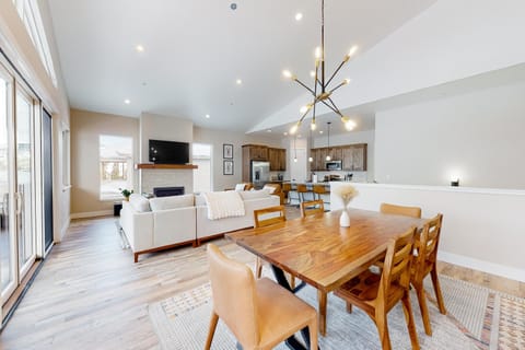 Luxurious Escape House in Purgatory