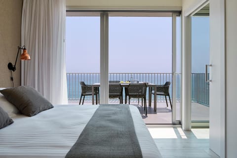 Balcony/Terrace, Bedroom, Sea view