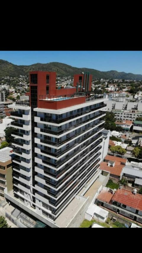 Property building, Bird's eye view, Mountain view