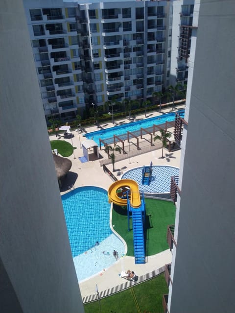 Pool view, Swimming pool