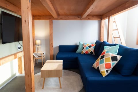 Seating area, Bedroom