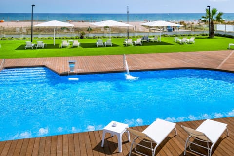 Beach, Swimming pool