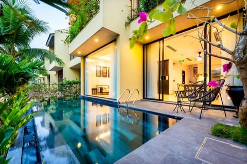 Balcony/Terrace, Swimming pool, Swimming pool