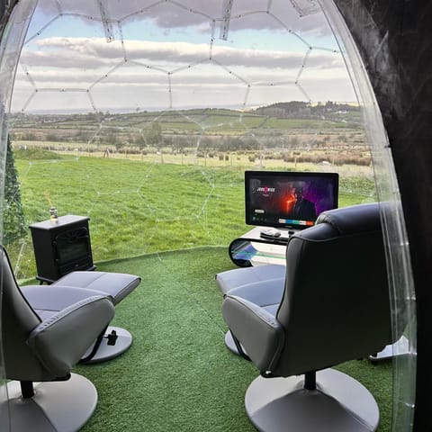 Glamping Domes Campground/ 
RV Resort in Northern Ireland