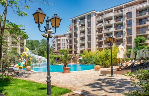 Property building, Swimming pool
