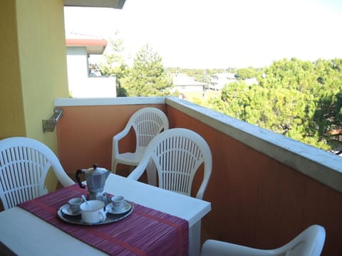 View (from property/room), Balcony/Terrace, furniture